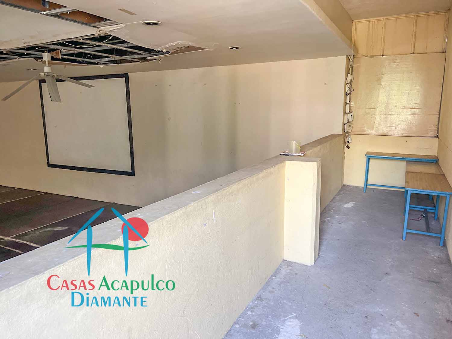 Centro Escolar La Paz sección secundaria - Auditorio 7